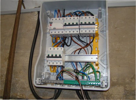 Rénovation et mises aux normes électriques à Arras